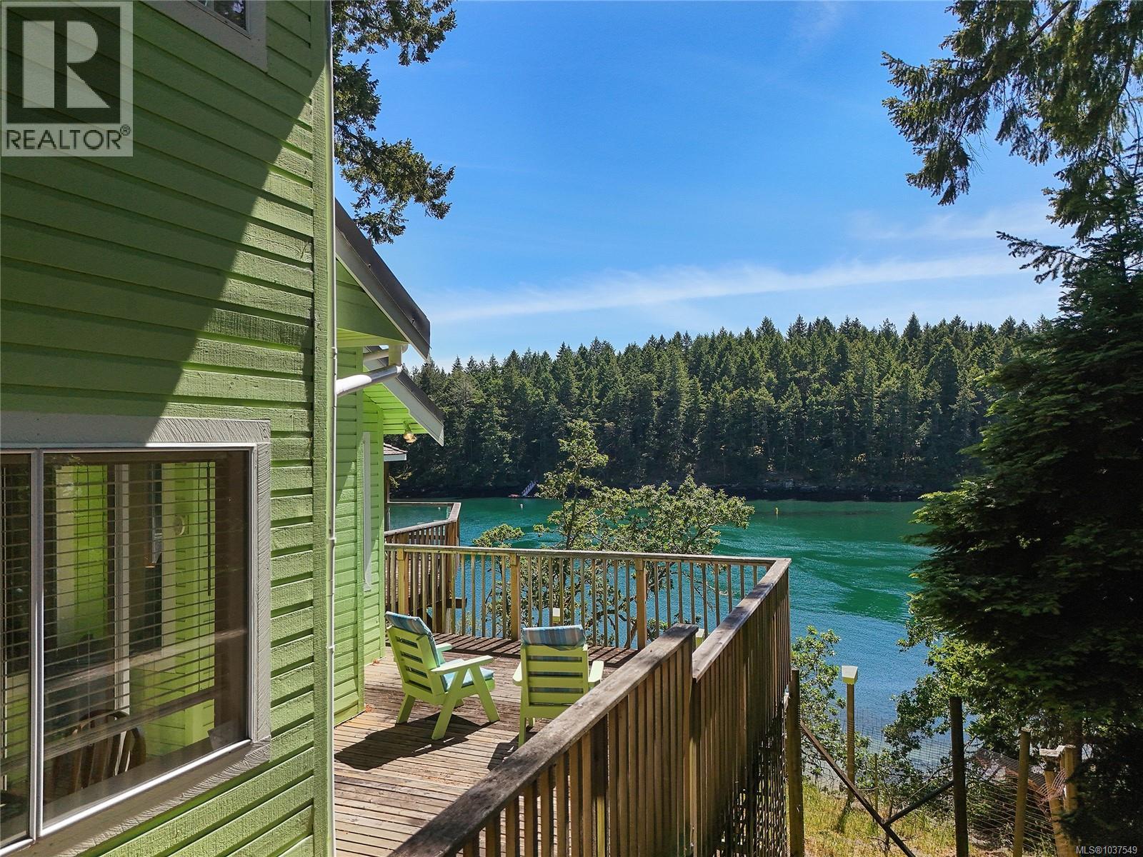 248 Leighton Lane, Mayne Island, British Columbia  V0N 2J2 - Photo 2 - 1037549