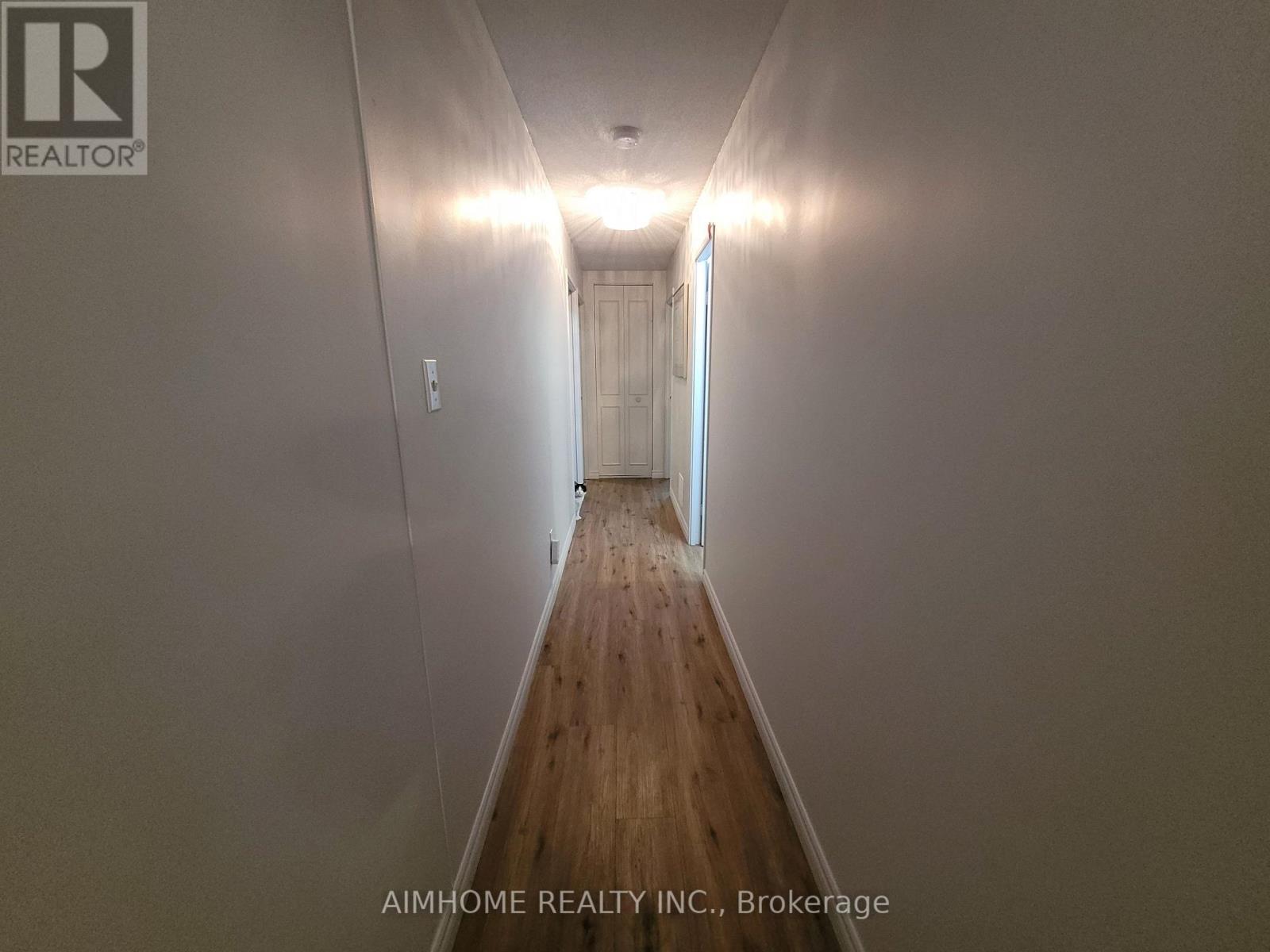 109 Westmount Road N, Waterloo, Ontario  N2L 5G5 - Photo 4 - X12789520