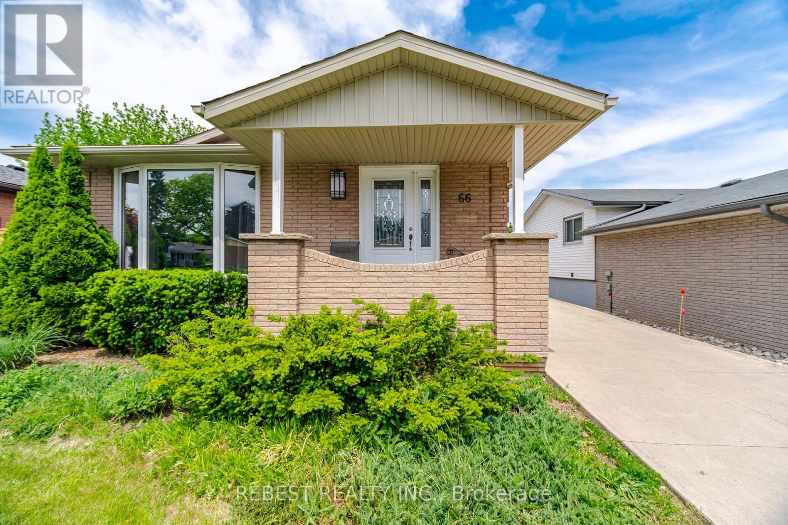 66 Darlington Drive, Hamilton, Ontario  L9C 2L9 - Photo 4 - X13224610