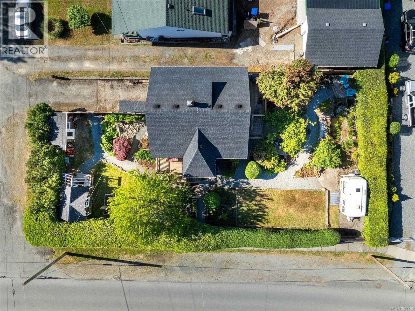 37 Cowichan Ave W, Lake Cowichan, British Columbia  V0R 2G0 - Photo 44 - 1038218