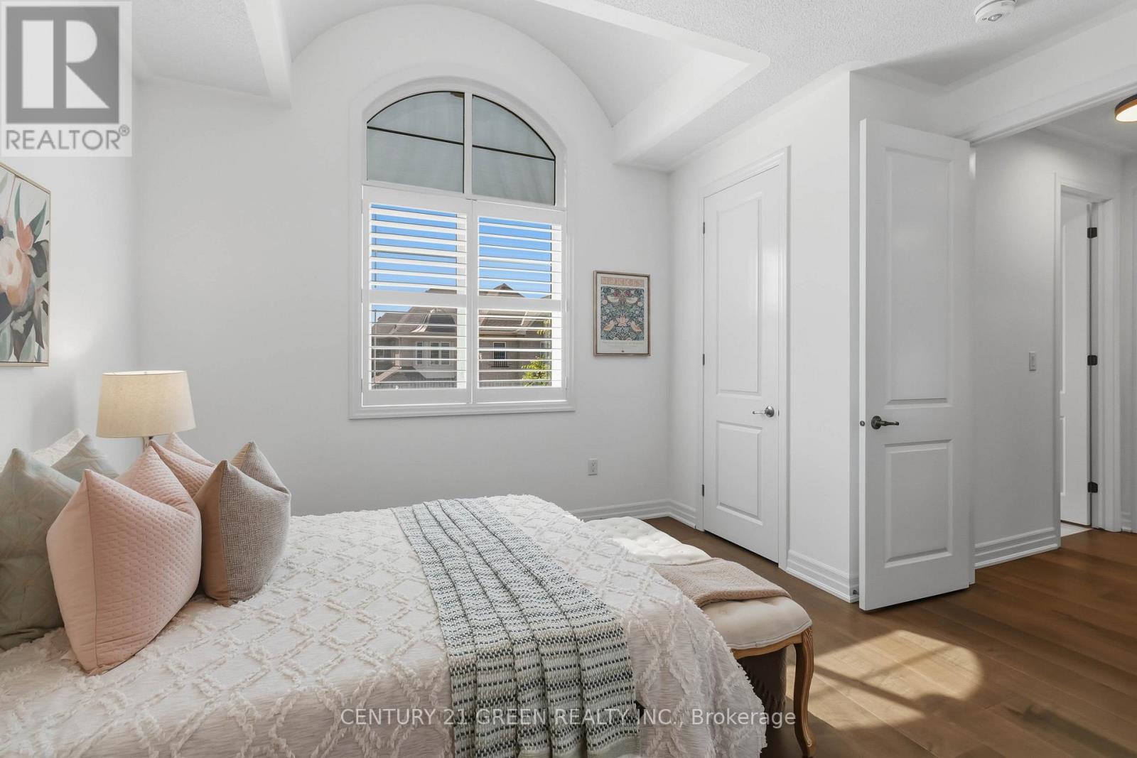 140 Magnolia Crescent, Oakville, Ontario  L6M 4M1 - Photo 30 - W13411002