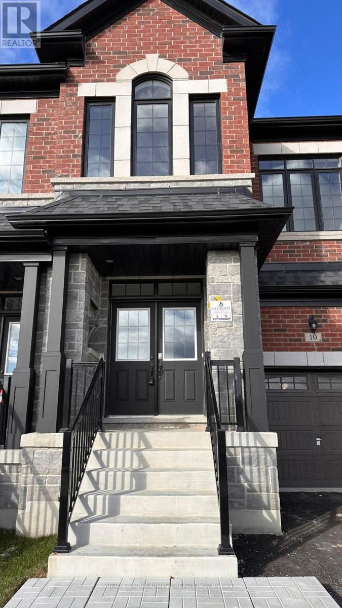 10 HAYRAKE STREET, Brampton, Ontario