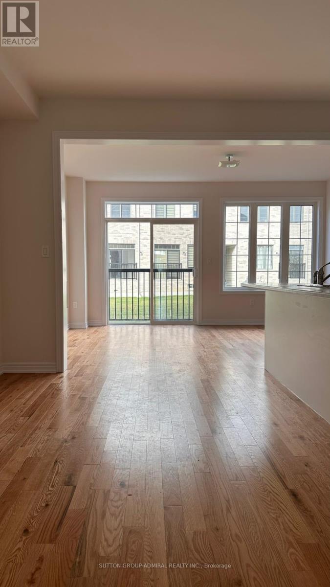 10 Hayrake Street, Brampton, Ontario  L6Z 3M4 - Photo 6 - W13411006