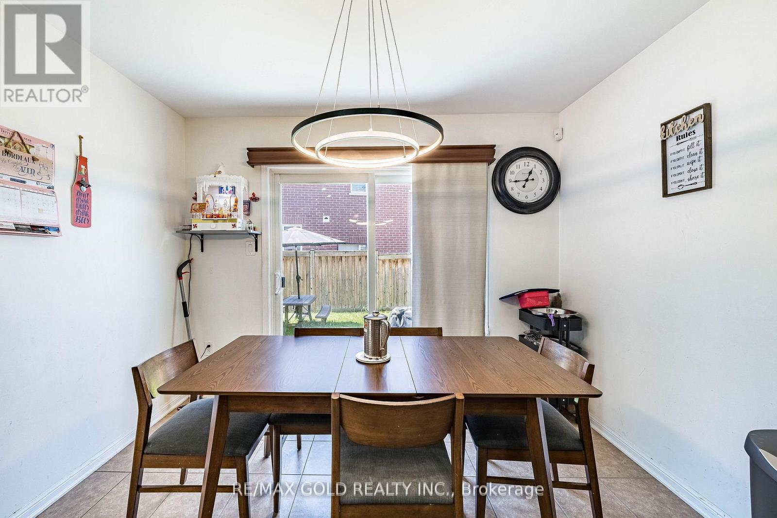 26 Robert Parkinson Drive, Brampton, Ontario  L7A 0Y3 - Photo 11 - W13411026