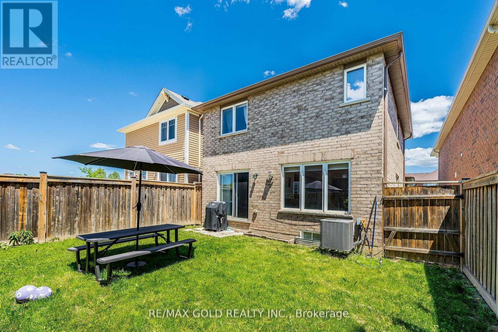 26 Robert Parkinson Drive, Brampton, Ontario  L7A 0Y3 - Photo 38 - W13411026