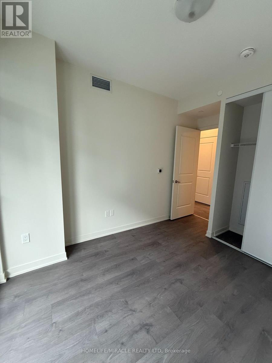 611 - 38 Annie Craig Drive, Toronto, Ontario  M8V 0G9 - Photo 4 - W13411052