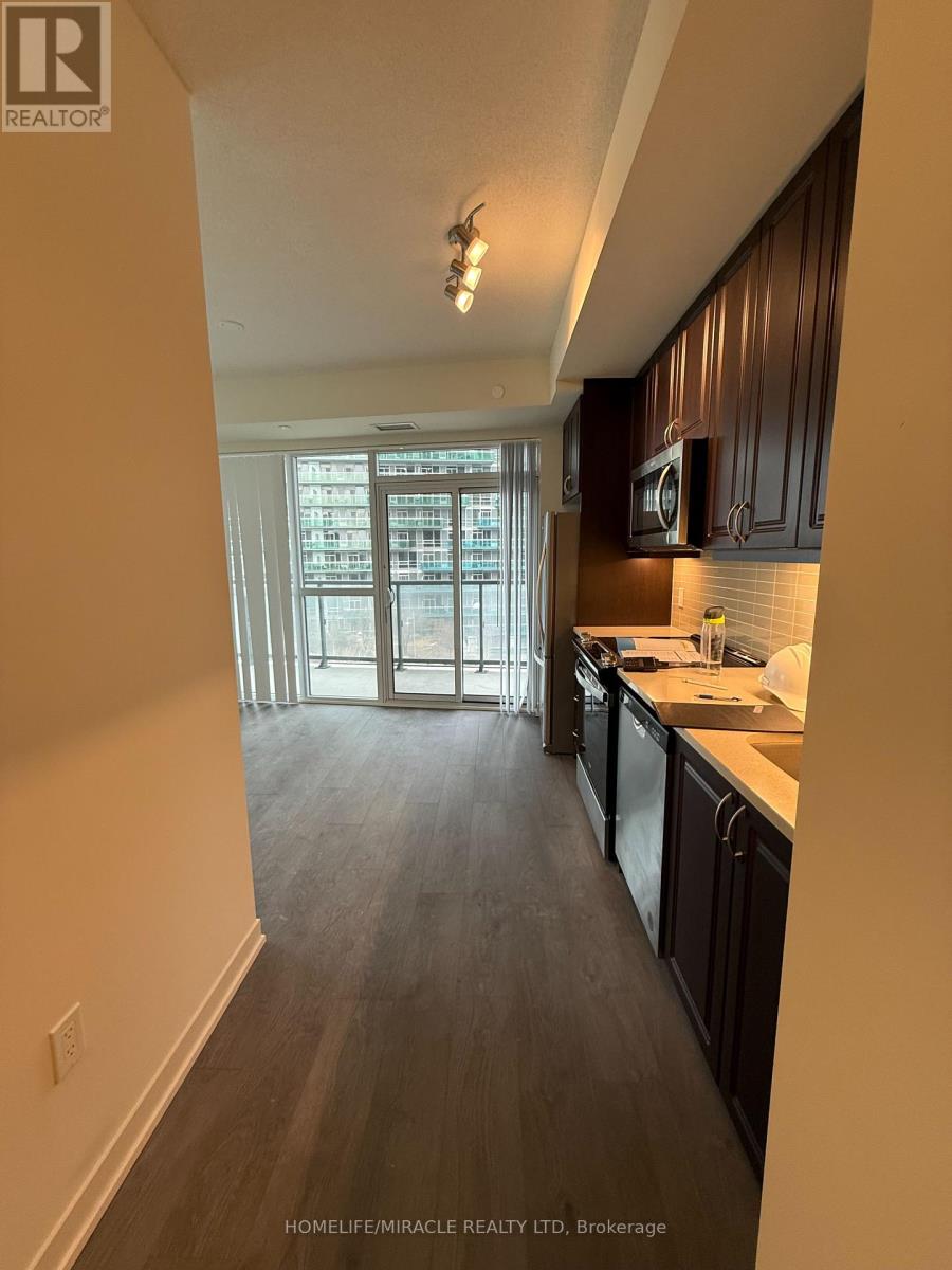 611 - 38 Annie Craig Drive, Toronto, Ontario  M8V 0G9 - Photo 5 - W13411052