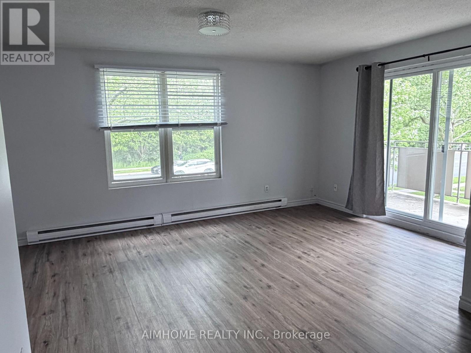 109 Westmount Road N, Waterloo, Ontario  N2L 5G5 - Photo 10 - X12789520