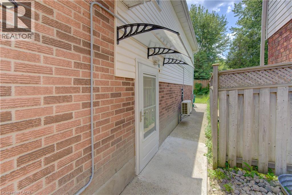 347 Keewatin Avenue, Kitchener, Ontario  N2B 3W2 - Photo 24 - 40836568