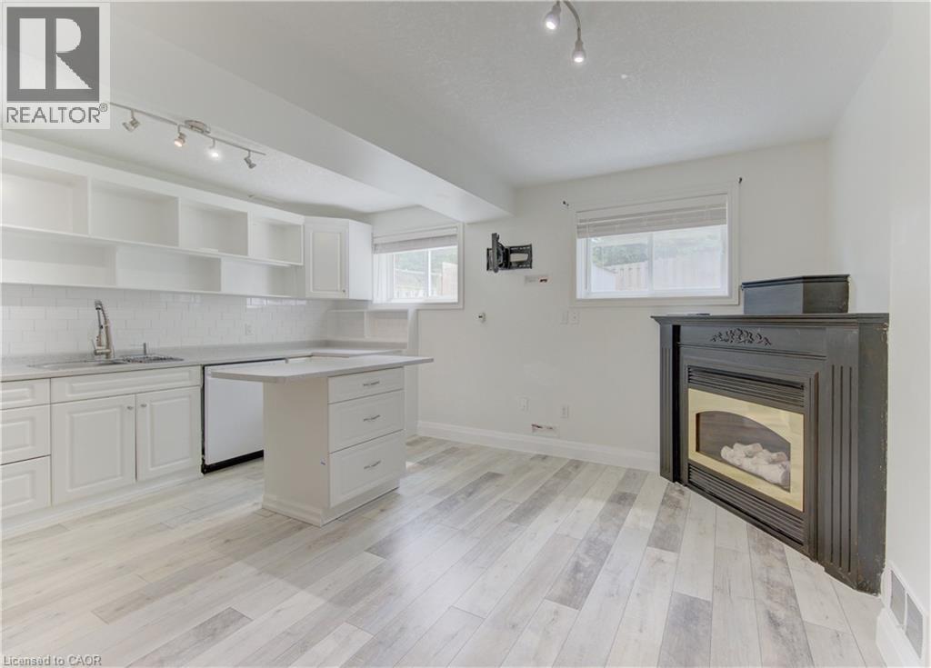 347 Keewatin Avenue, Kitchener, Ontario  N2B 3W2 - Photo 28 - 40836568