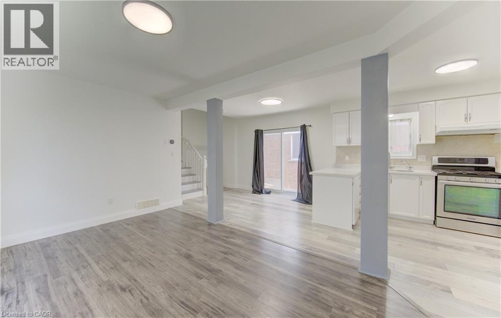 347 Keewatin Avenue, Kitchener, Ontario  N2B 3W2 - Photo 7 - 40836568