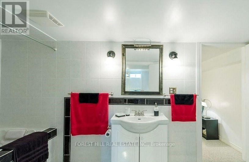 297 Grangeover Avenue, London North, Ontario  N6G 4L1 - Photo 35 - X13411108