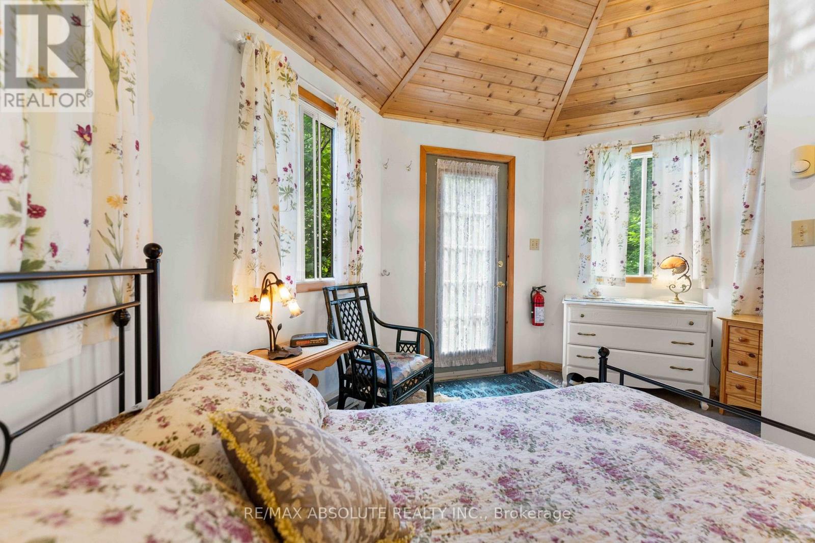 1384 C Centennial Lake Road, Greater Madawaska, Ontario K0H 1J0 - Photo 23 - X13411084