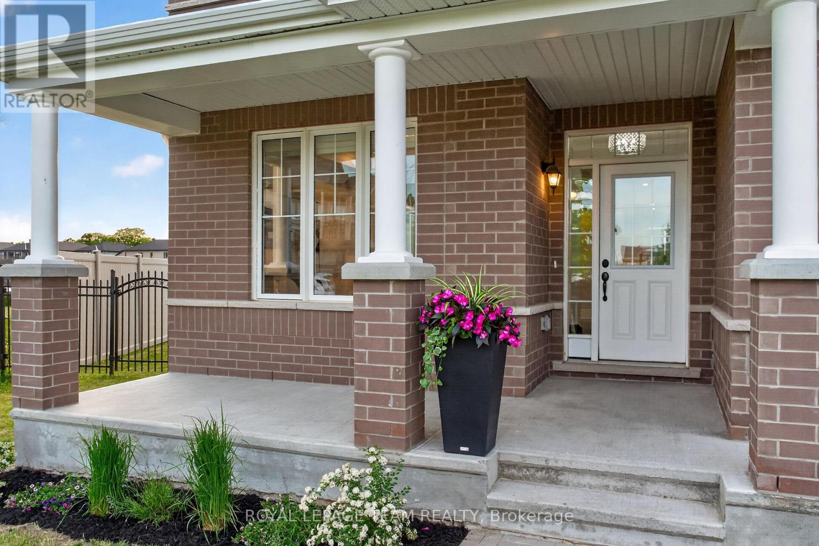 290 Ponderosa Street, Ottawa, Ontario  K2V 0N4 - Photo 4 - X13411118