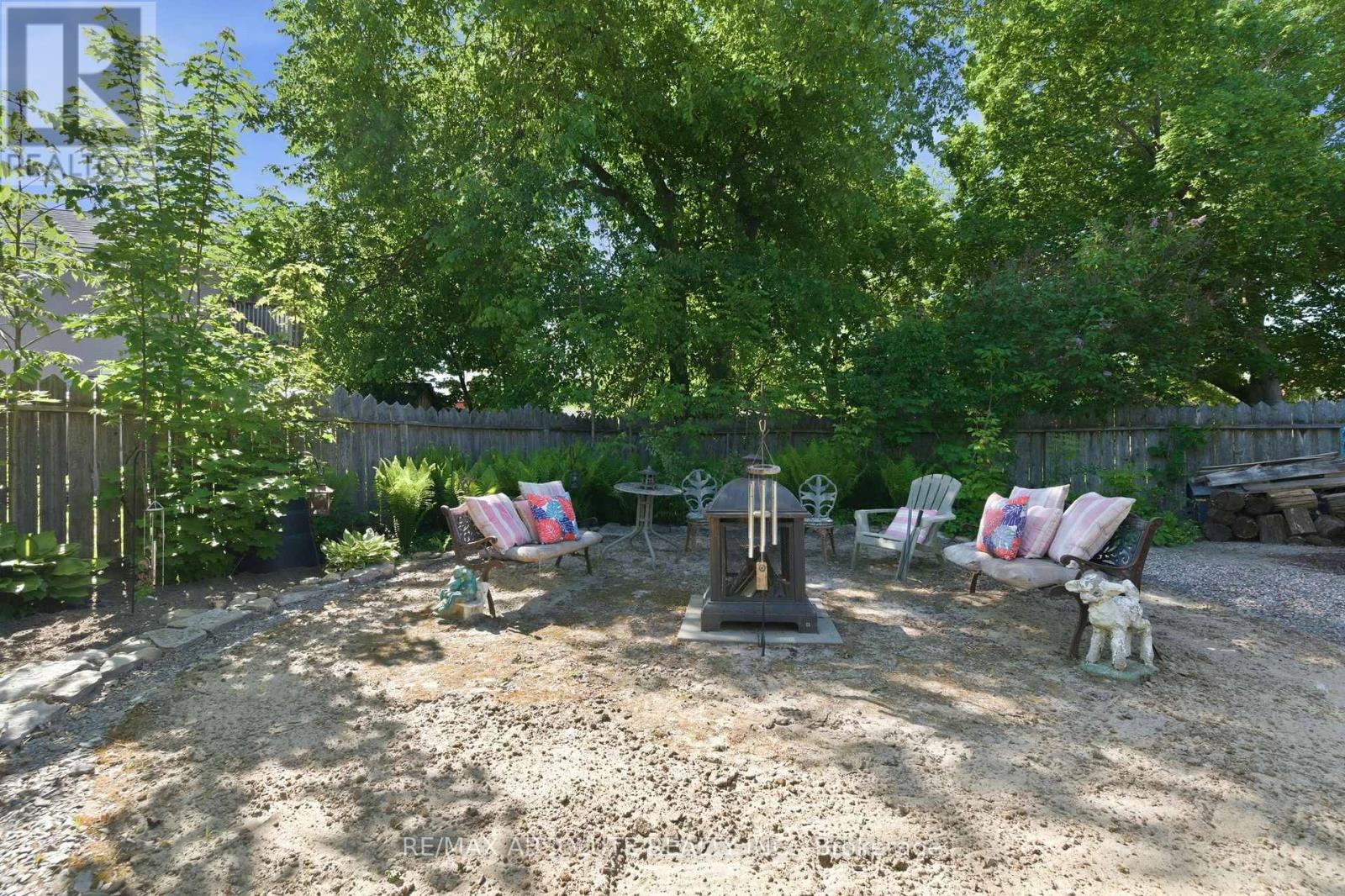 19 Leeds Street, Smiths Falls, Ontario K7A 2M6 - Photo 31 - X13411144