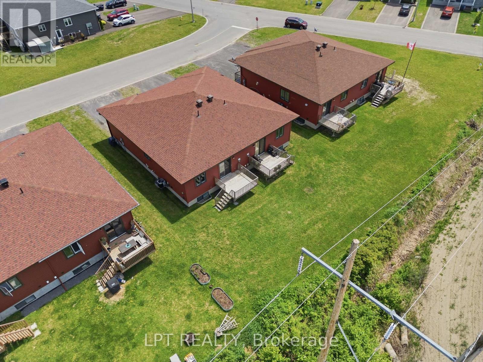 1041 Jacynthe Street, Hawkesbury, Ontario K6A 3V9 - Photo 38 - X13411148