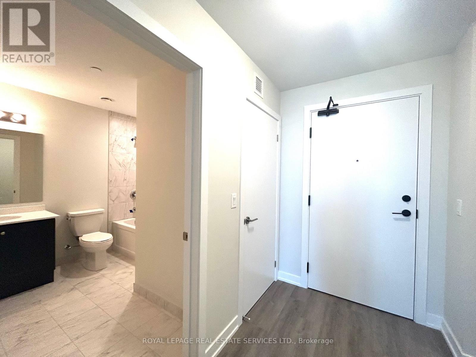 515 - 600 North Service Road, Hamilton, Ontario  L5B 0L2 - Photo 8 - X13410532
