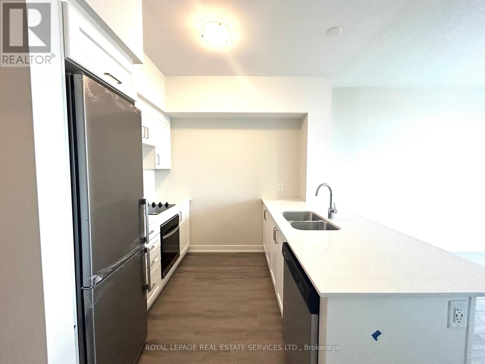 515 - 600 North Service Road, Hamilton, Ontario  L5B 0L2 - Photo 12 - X13410532