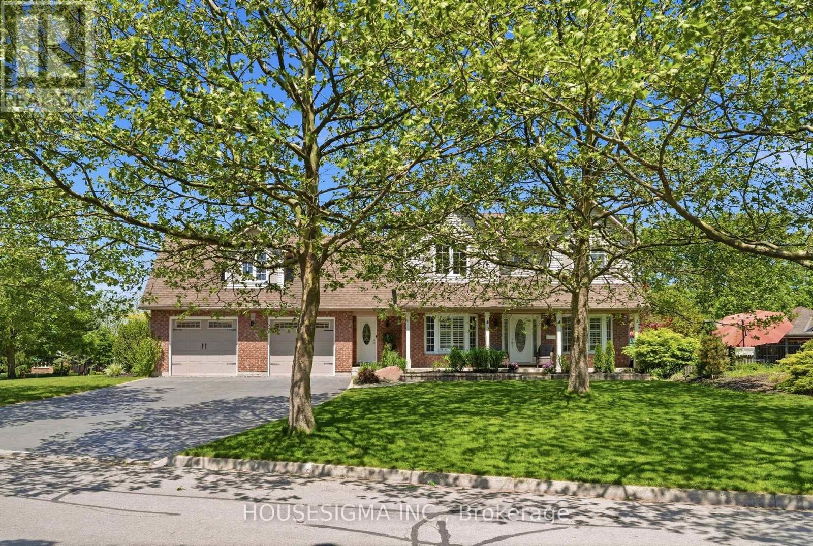 1 NEWPORT LANE, Norfolk, Ontario