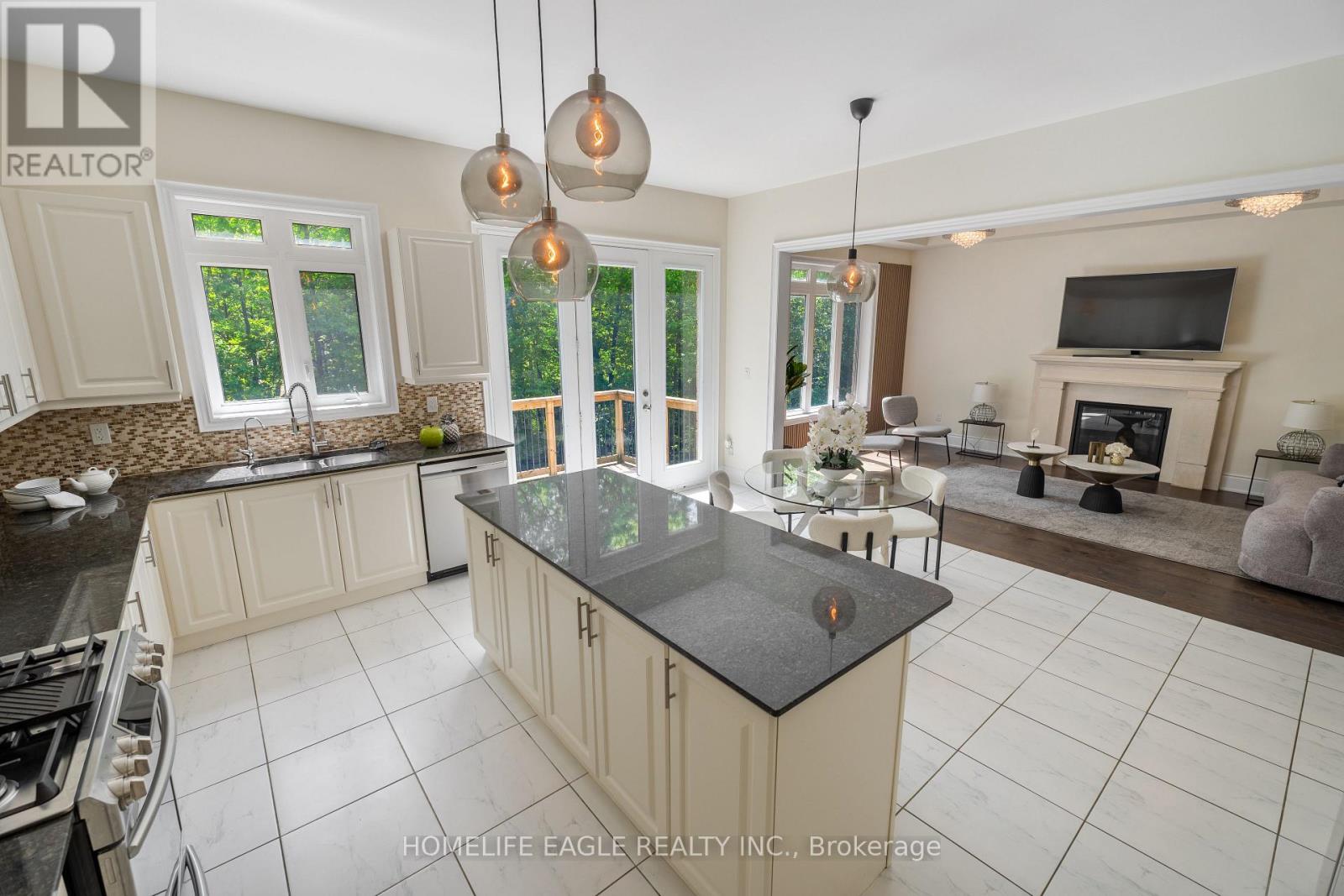 Main - 79 Meadowsweet Lane, Richmond Hill, Ontario  L4E 1B9 - Photo 8 - N13411064