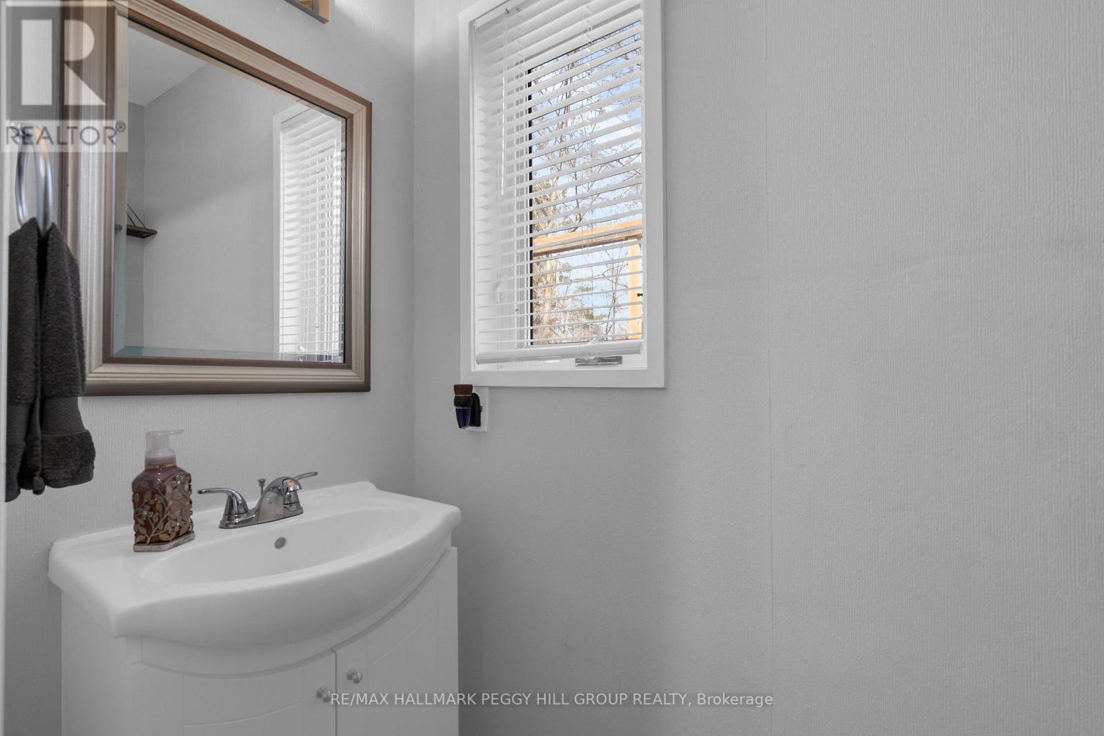 307 Millard Street, Orillia, Ontario  L3V 4H2 - Photo 10 - S13411106
