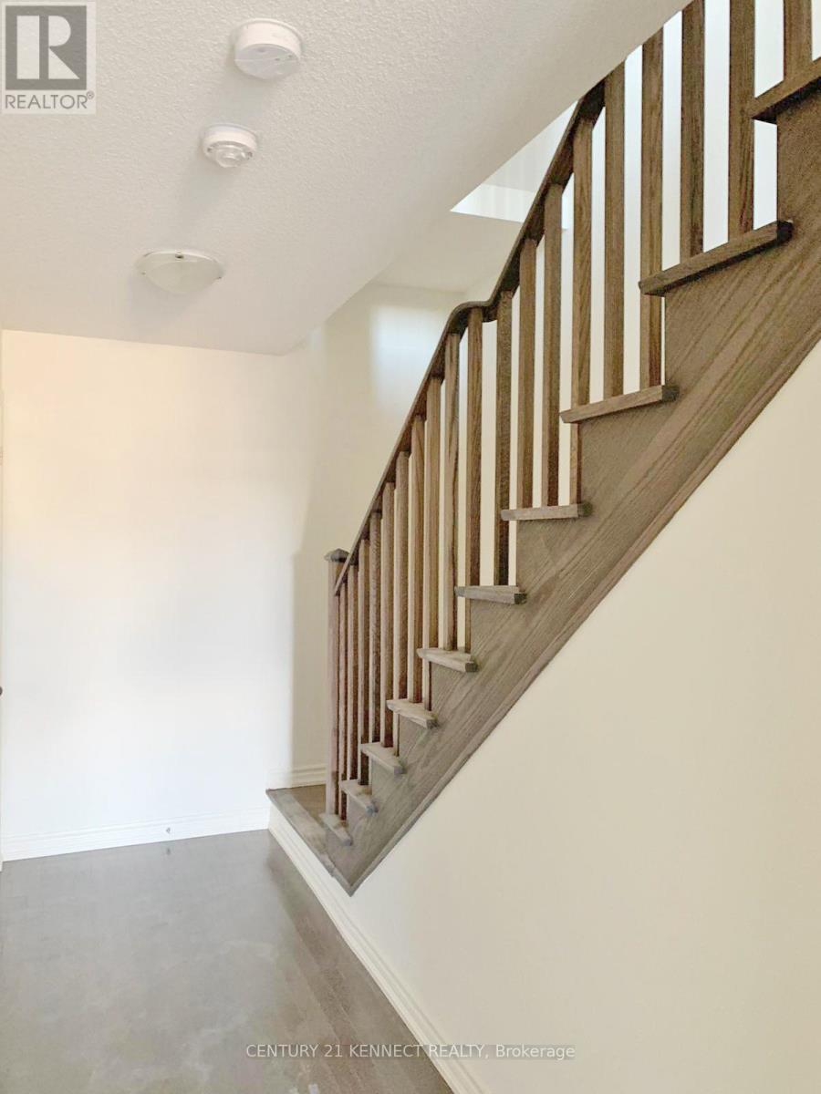 15 Arrowview Drive, Brampton, Ontario  L7A 5H8 - Photo 20 - W13411080