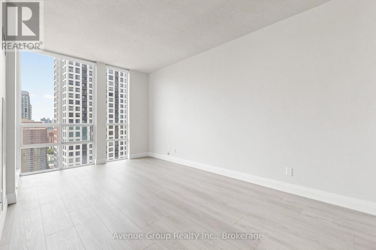 2801 - 3515 Kariya Drive, Mississauga, Ontario  L5B 0C1 - Photo 12 - W13411090