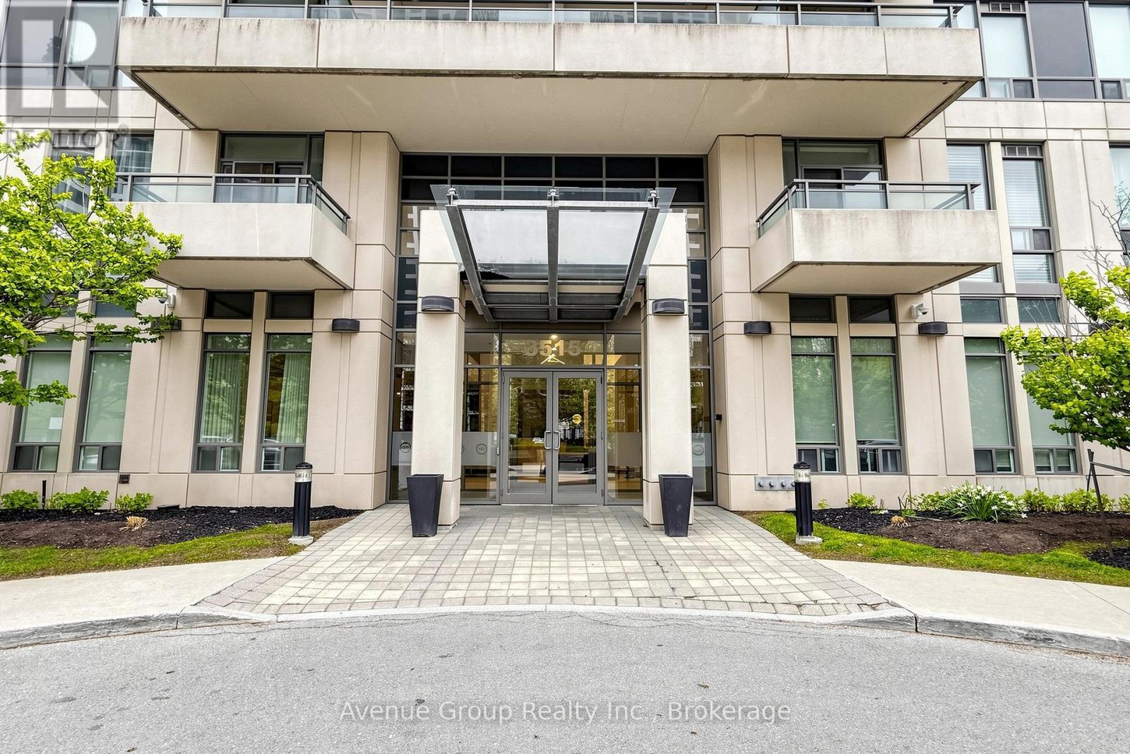 2801 - 3515 Kariya Drive, Mississauga, Ontario  L5B 0C1 - Photo 2 - W13411090