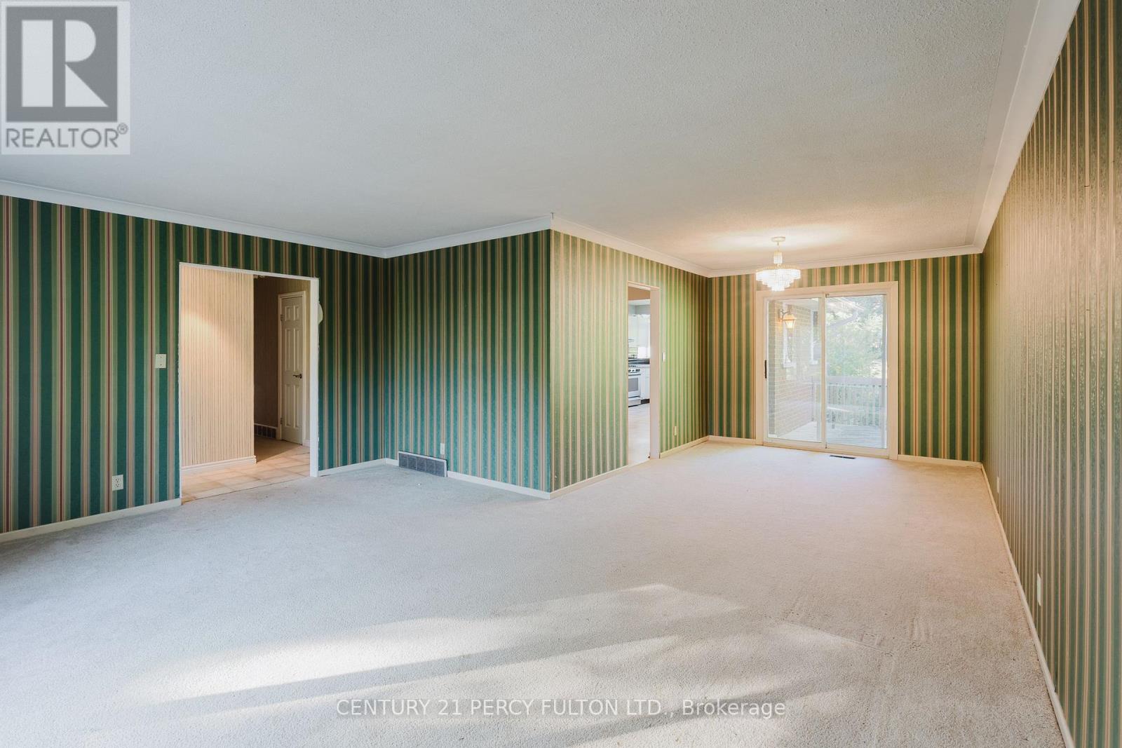 10208 Tenth Line, Halton Hills, Ontario  L0P 1K0 - Photo 33 - W13245468