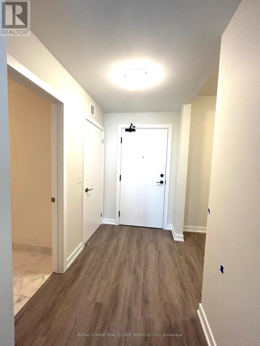 515 - 600 North Service Road, Hamilton, Ontario  L5B 0L2 - Photo 7 - X13410532