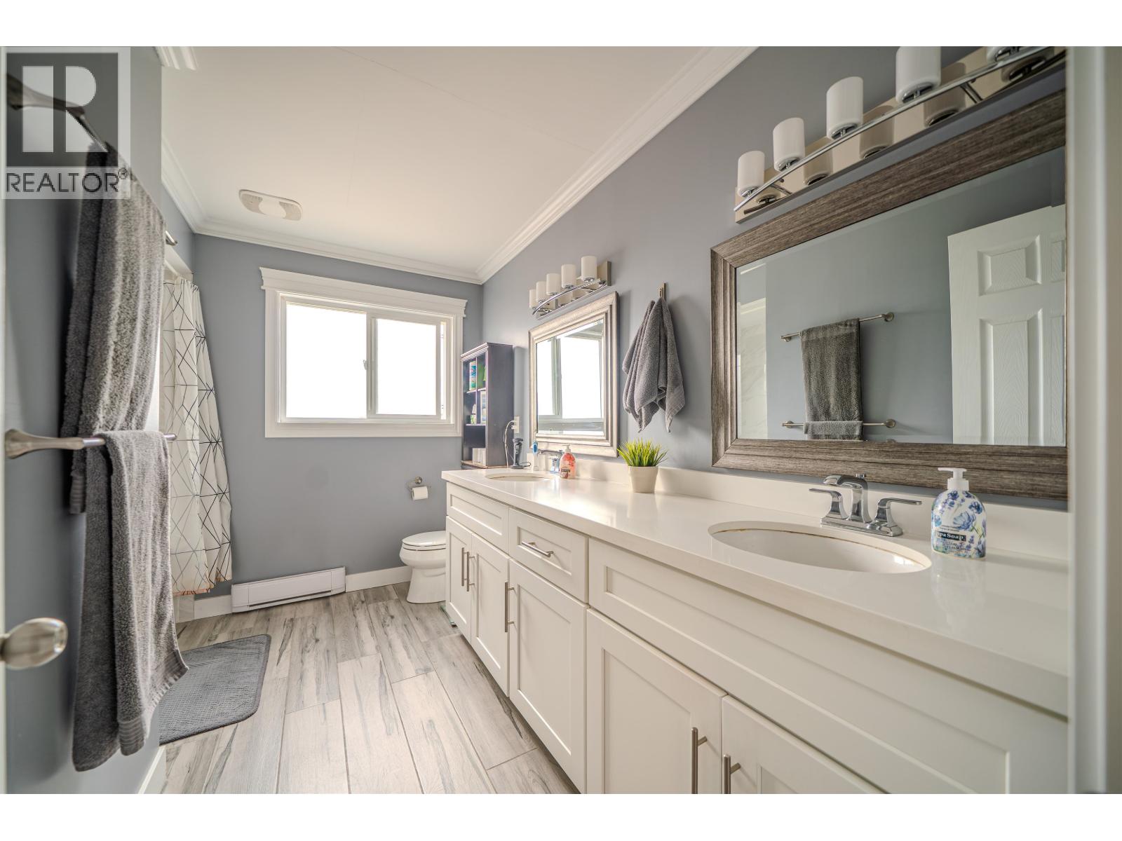 11860 Dewsbury Drive, Richmond, British Columbia  V6X 2Y7 - Photo 11 - R3133013