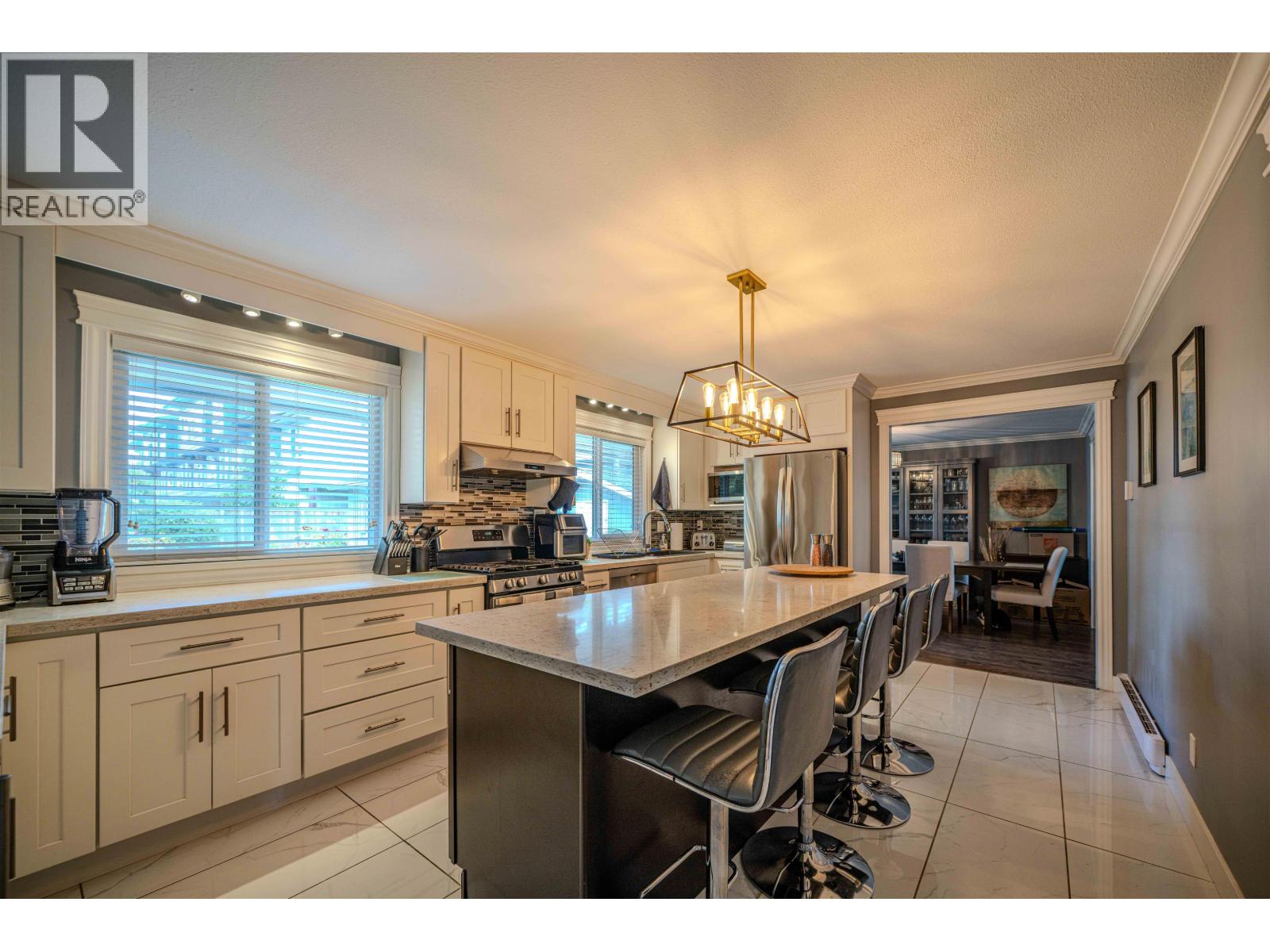 11860 Dewsbury Drive, Richmond, British Columbia  V6X 2Y7 - Photo 6 - R3133013