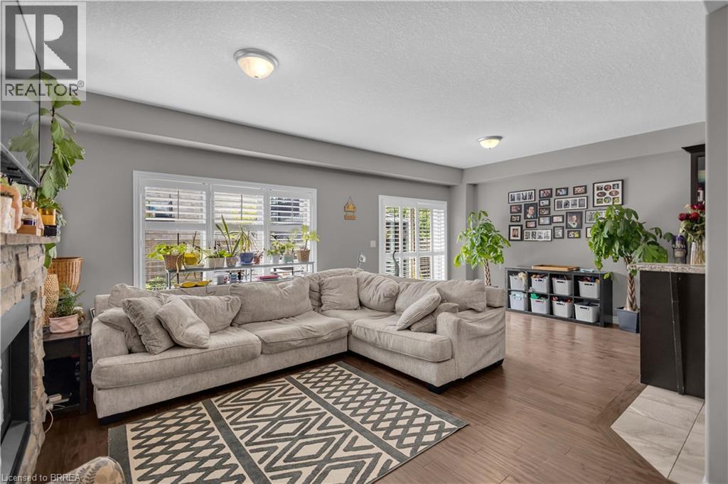 28 Banks Street, Brantford, Ontario  N3T 0H7 - Photo 15 - 40837425