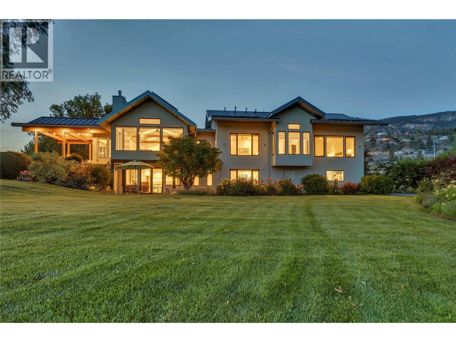 320 Parsons Road, Okanagan Falls, British Columbia  V0H 1R3 - Photo 12 - 10390476