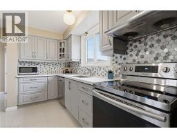 55 YARMOUTH Court, Hamilton, Ontario