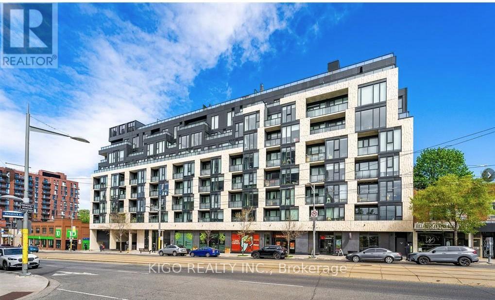 602 - 840 ST CLAIR AVENUE W, Toronto, Ontario