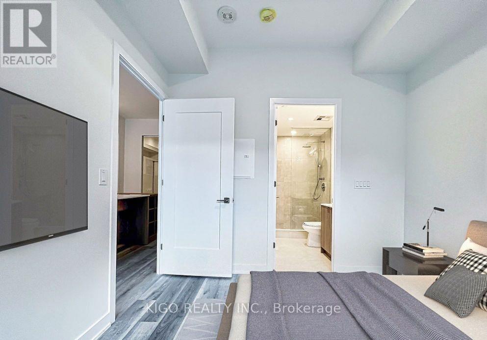 602 - 840 St Clair Avenue W, Toronto, Ontario  M6C 0A4 - Photo 6 - C13411168