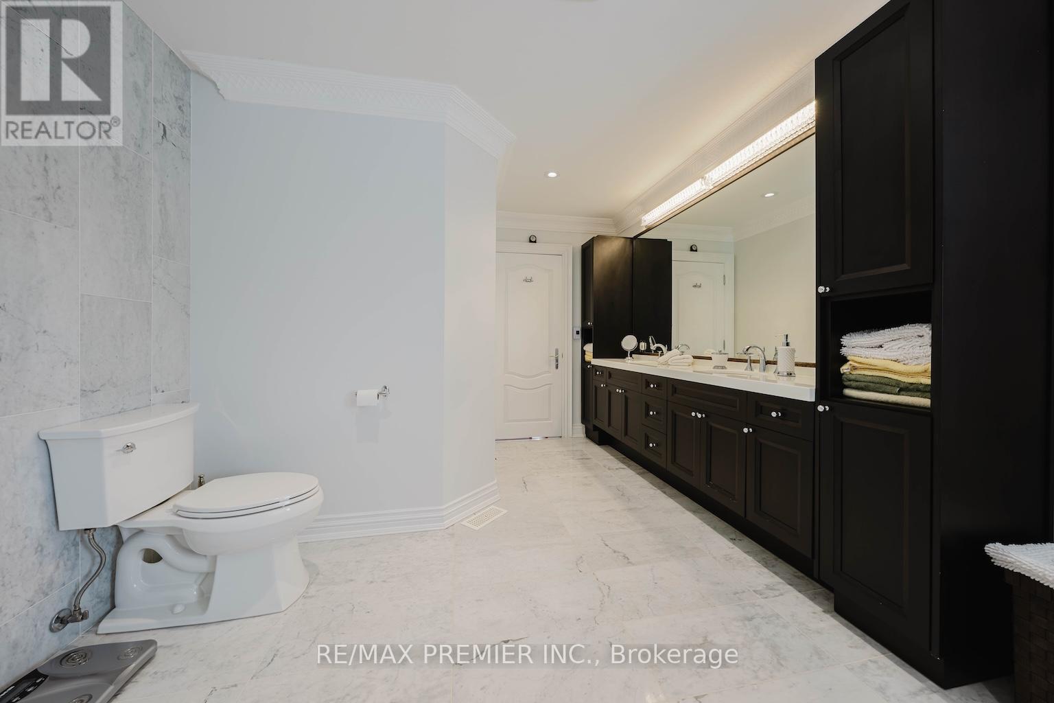 85 Gregory Scott Drive, Vaughan, Ontario  L4H 1K7 - Photo 18 - N13049096