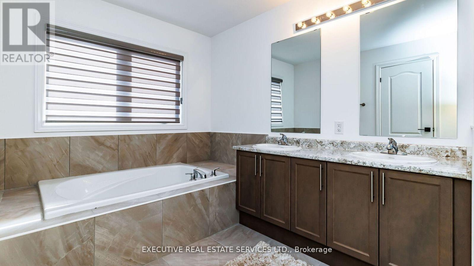 42 Tracey Lane, Collingwood, Ontario  L9Y 3L7 - Photo 17 - S13411154