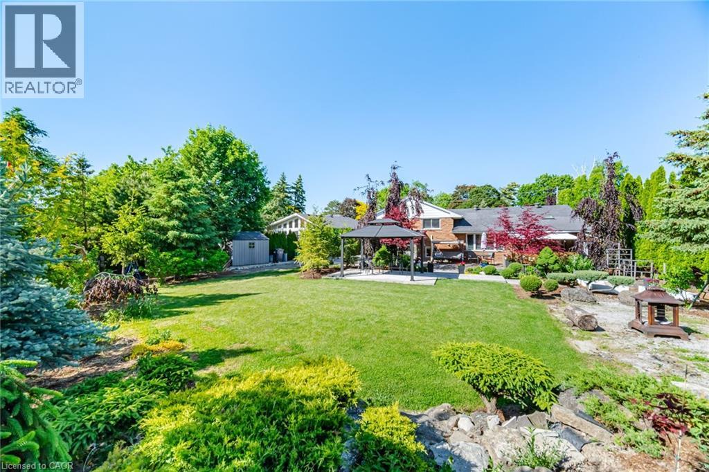 14 PLAINSMAN Road, Mississauga, Ontario
