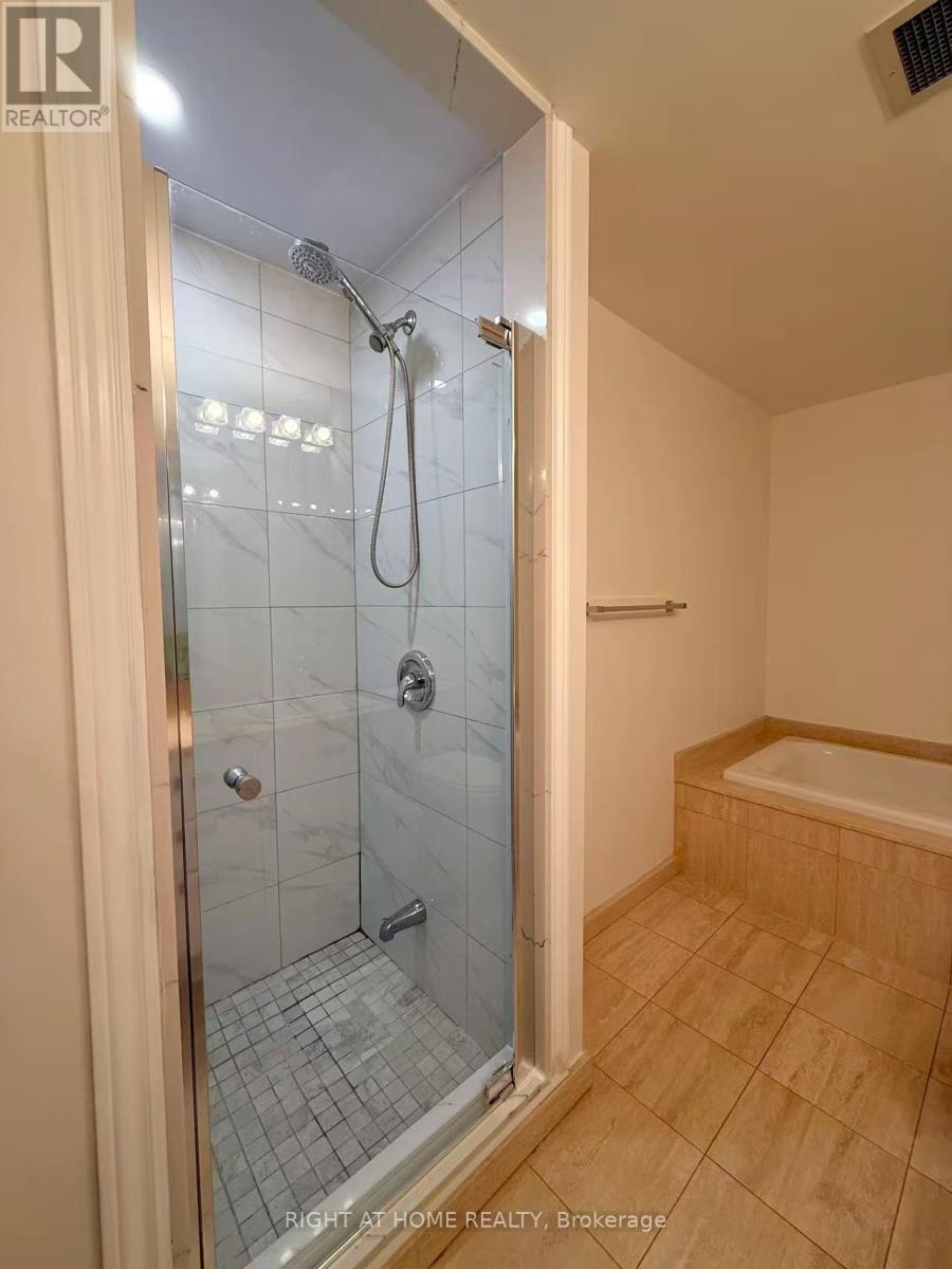 301 - 1901 Pilgrims Way, Oakville, Ontario  L6M 2W9 - Photo 21 - W13411156