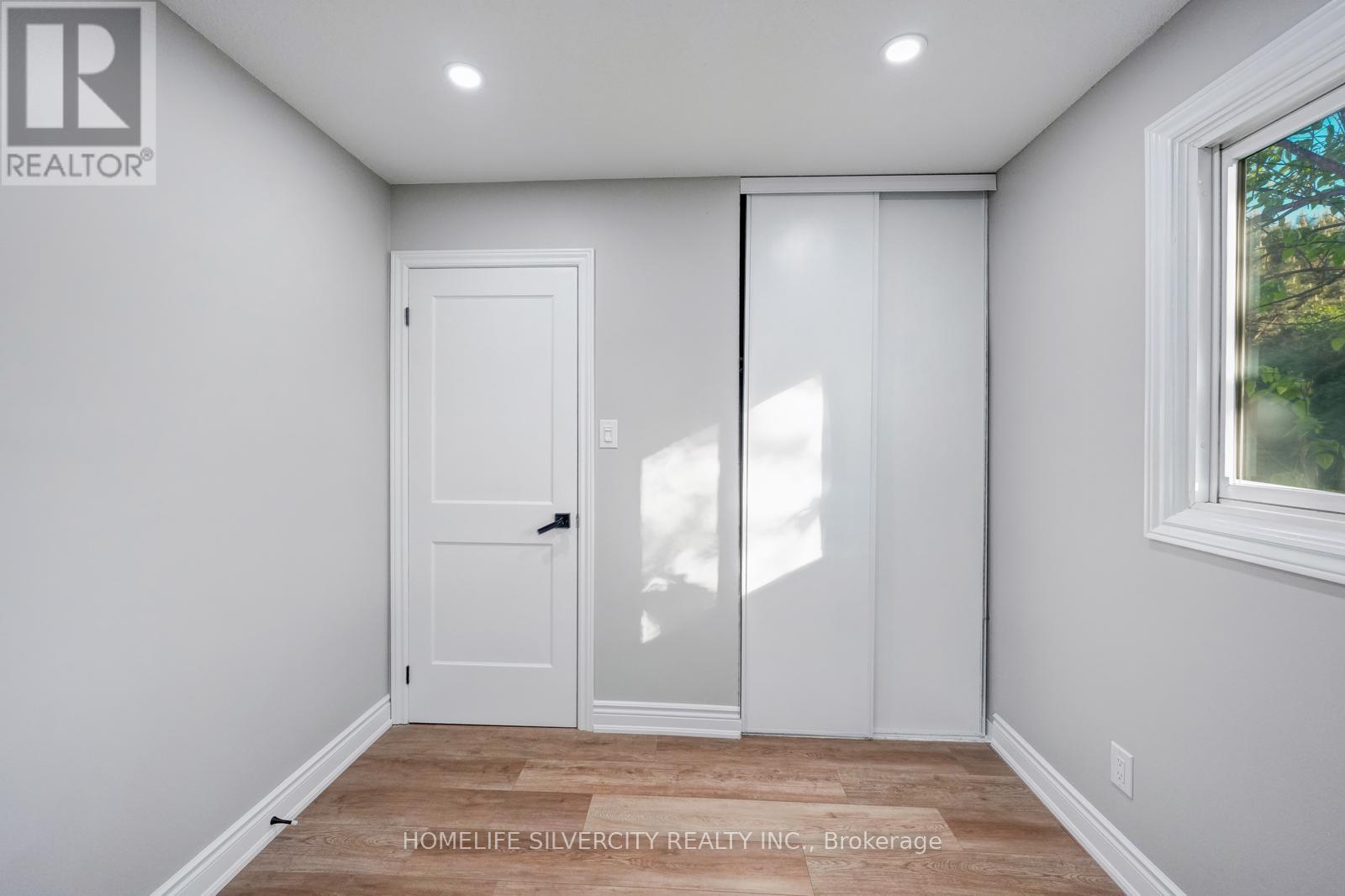 3 Folkstone Crescent, Brampton, Ontario  L6T 3M4 - Photo 27 - W13411186