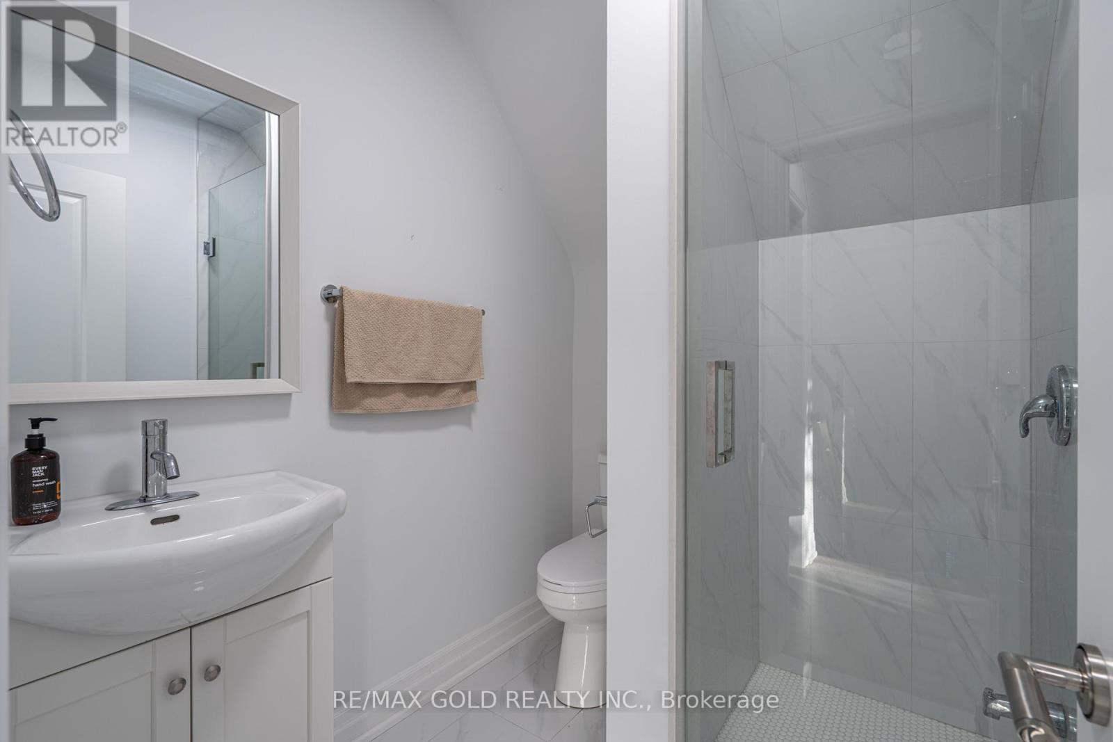2015 Stanfield Road, Mississauga, Ontario  L4Y 1R2 - Photo 21 - W13233224