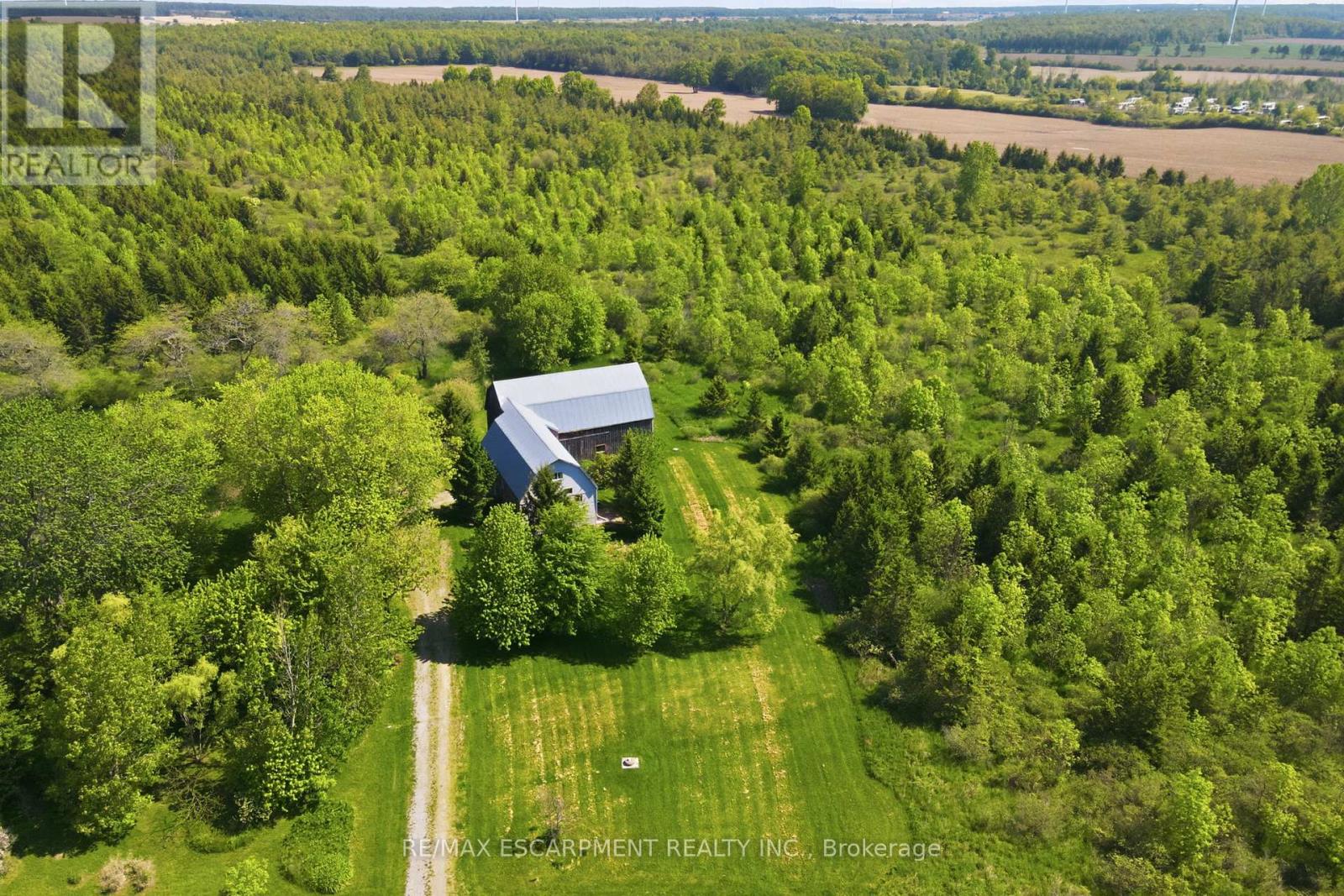 2069 Lakeshore Road, Haldimand, Ontario  N1A 2W8 - Photo 2 - X13411172