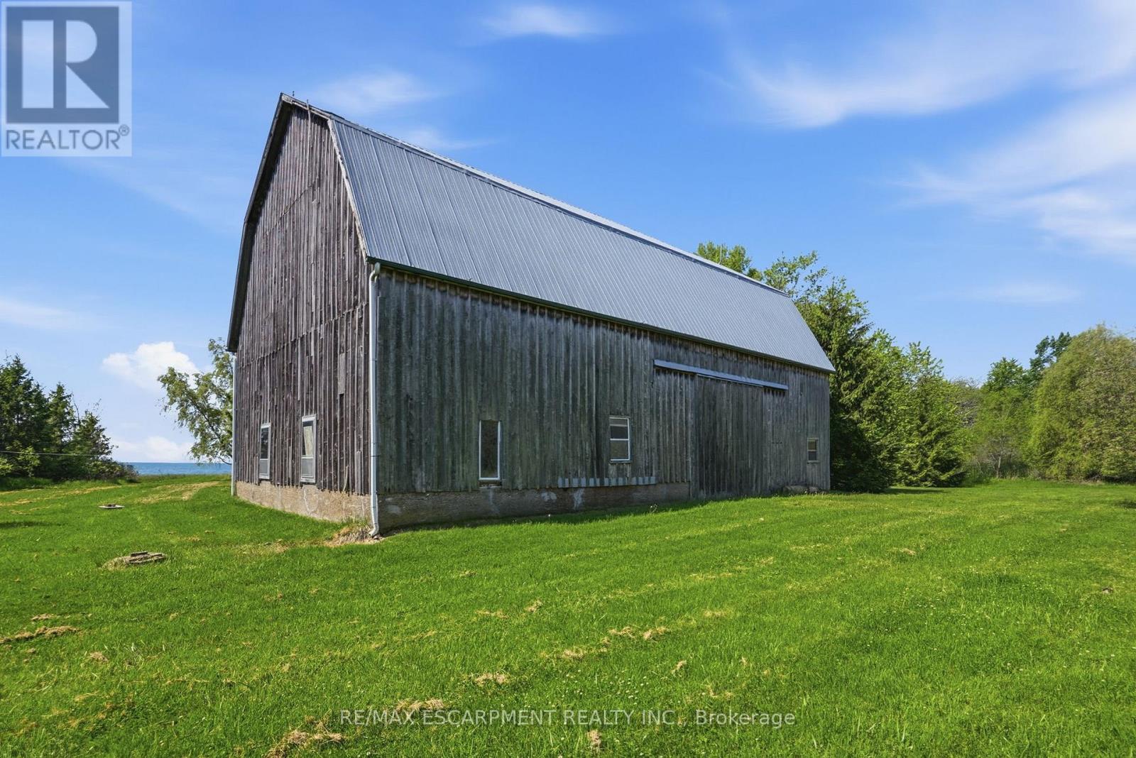 2069 Lakeshore Road, Haldimand, Ontario  N1A 2W8 - Photo 5 - X13411172