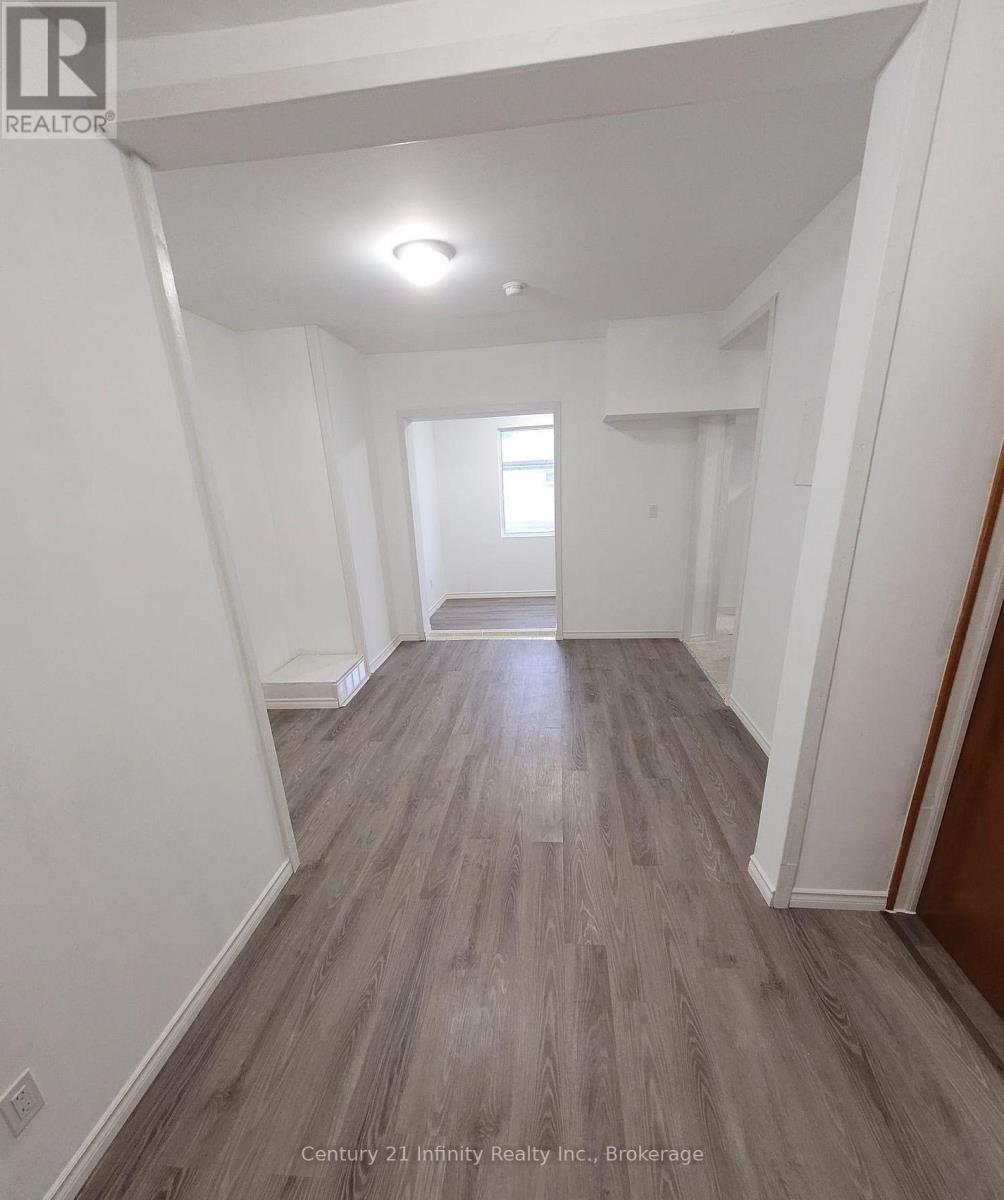 B - 555 Ritson Road S, Oshawa, Ontario  L1H 5K6 - Photo 8 - E13411214