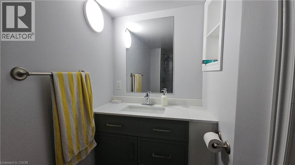 10 Doll Court Unit# Lower, Kitchener, Ontario  N2E 4H1 - Photo 10 - 40837492