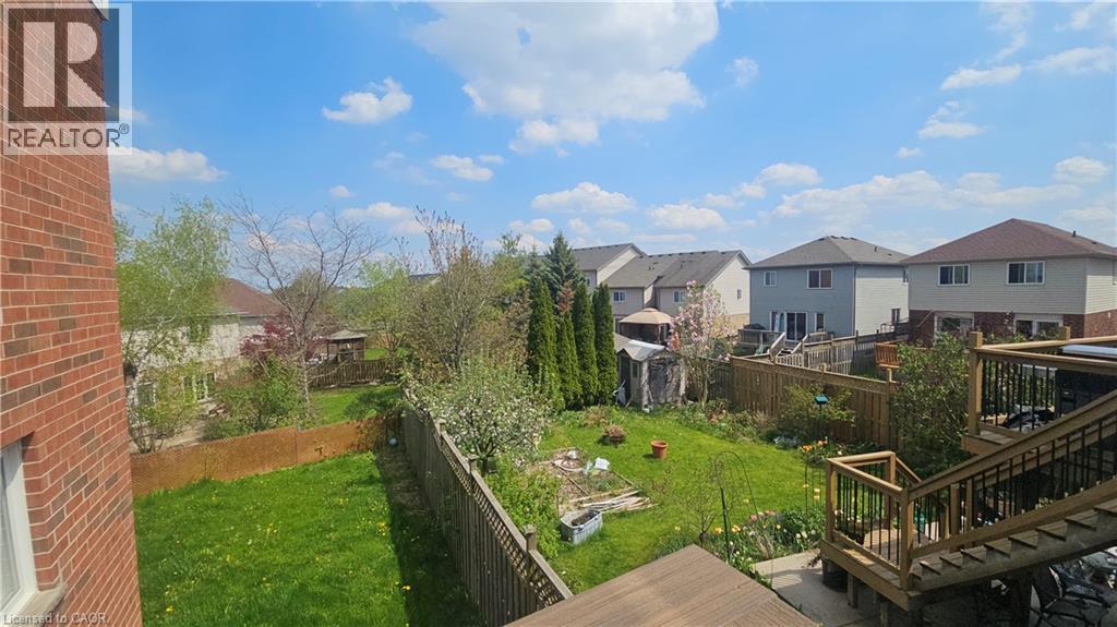 10 Doll Court Unit# Lower, Kitchener, Ontario  N2E 4H1 - Photo 3 - 40837492