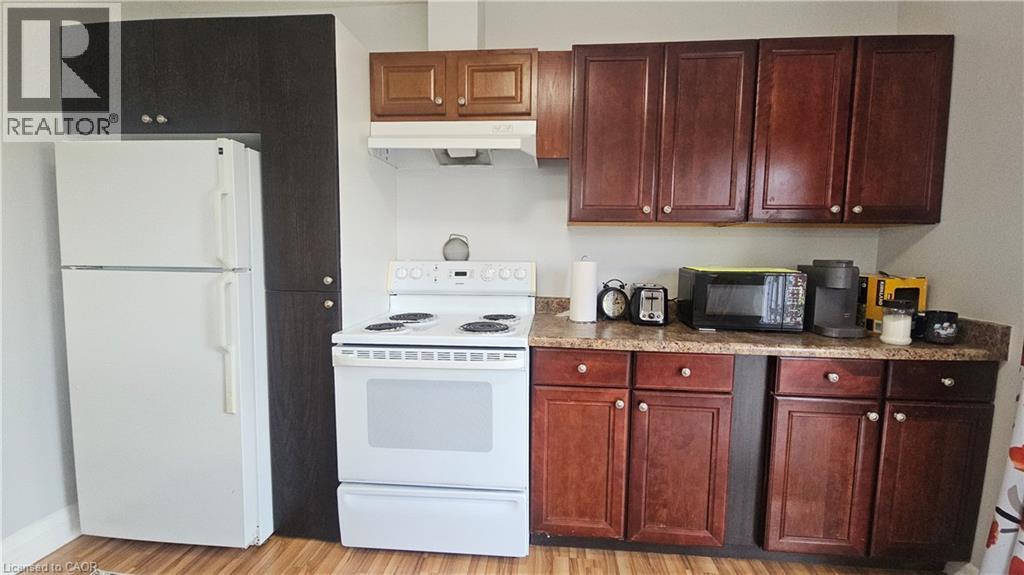 10 Doll Court Unit# Lower, Kitchener, Ontario  N2E 4H1 - Photo 6 - 40837492