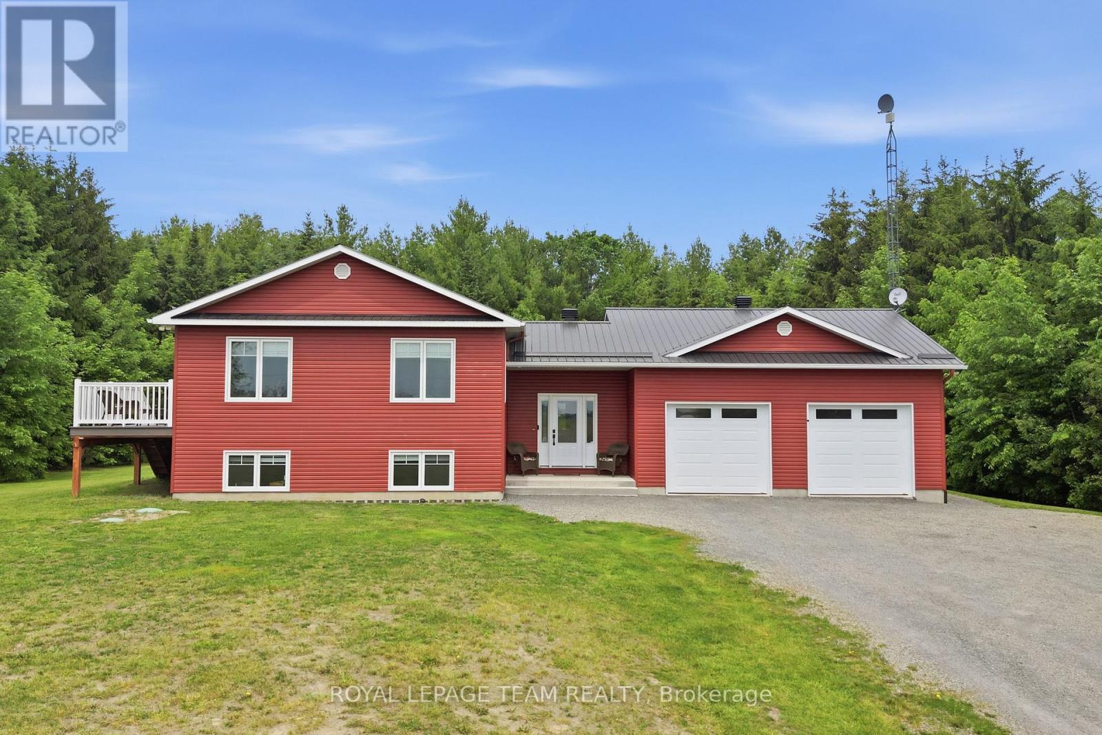 11435 LEVERE ROAD, North Dundas, Ontario